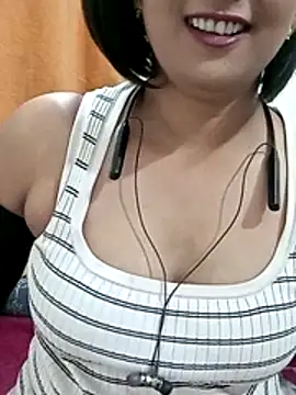 Queen_Kushi4 webcam