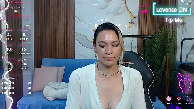 alonddra_tay webcam