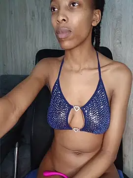 MsParisSmith