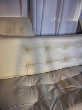 LeylaKnox webcam