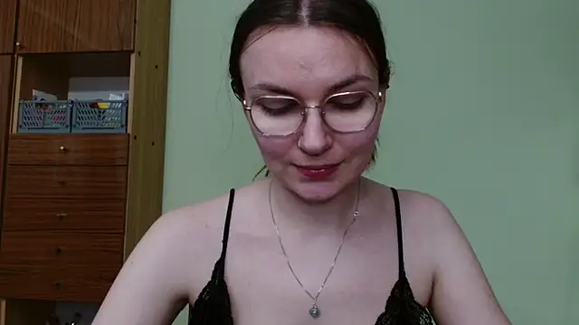 LooveELLYx webcam