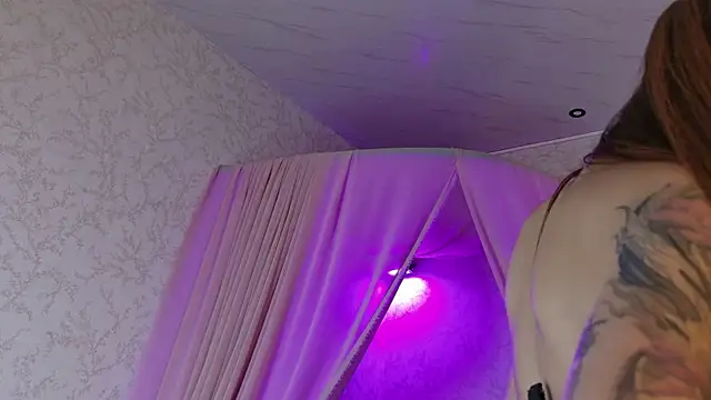 LolaGray__ webcam