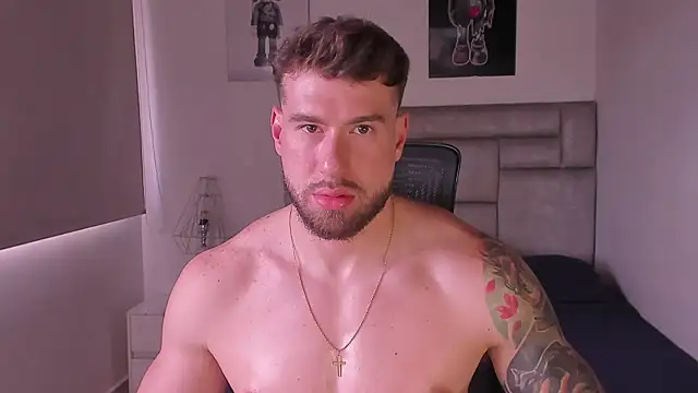 paul_rogerr webcam