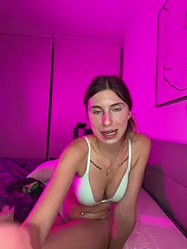 emma05 webcam