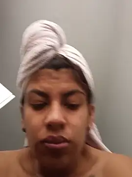 Anamaria-24 webcam