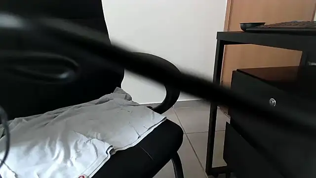 negro23cmdot webcam