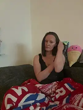 LindaLee90 webcam