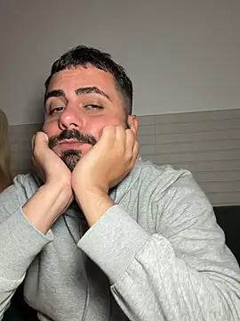 Strongqueen live sex cam