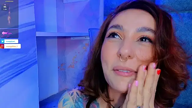 Evangelyne_1 webcam