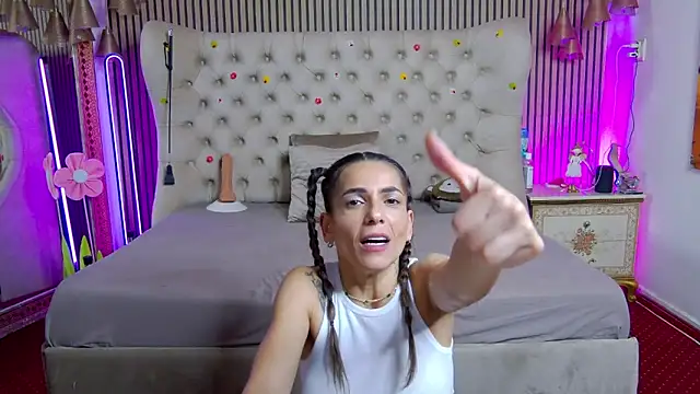 PlayfulShow live cam