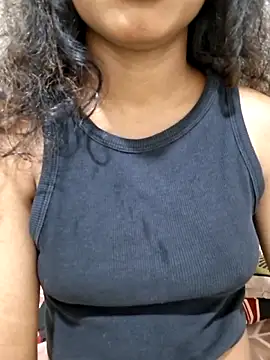 akni_ - Akni_'s free webcam - UK Sex Cams