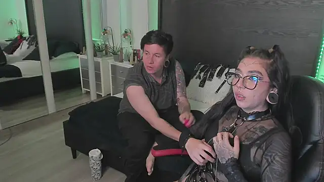inkedsinners_ live sex cam