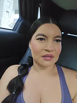 Pretty_Julieta webcam