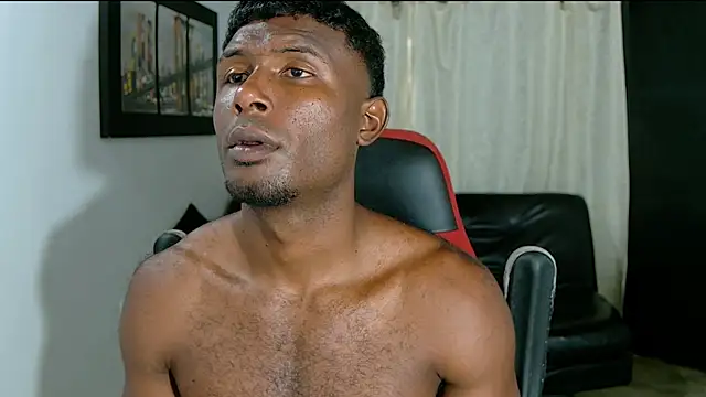 Black_indiian webcam
