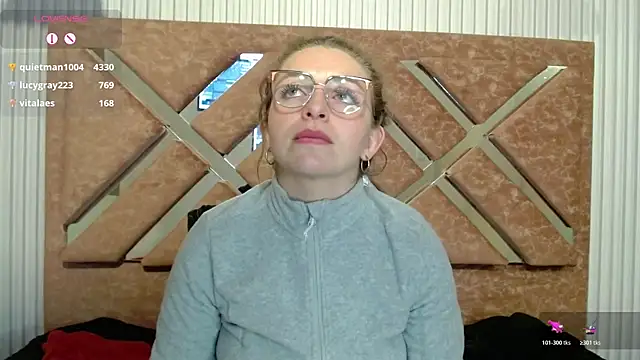 _isaabellaa webcam