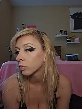 AmethystFoxx webcam