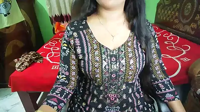 BengaliQueenStar webcam