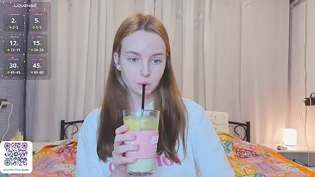 bae_cake_ webcam