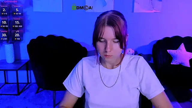 gloria_bubble webcam