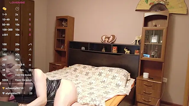 Monica_Weiss live cam