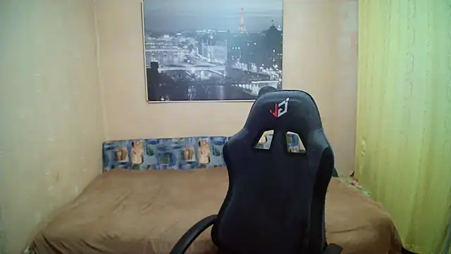 AdamDickens live cam