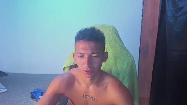 JuanchiT66 webcam