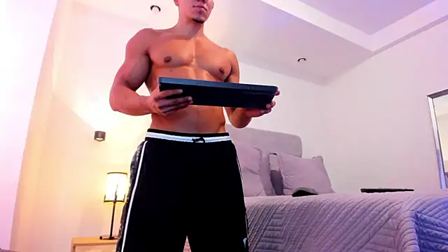 chris_morgan7 webcam