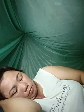 lyly_sexx webcam