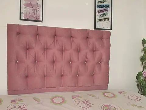 Sweet_Scarlett_ live cam
