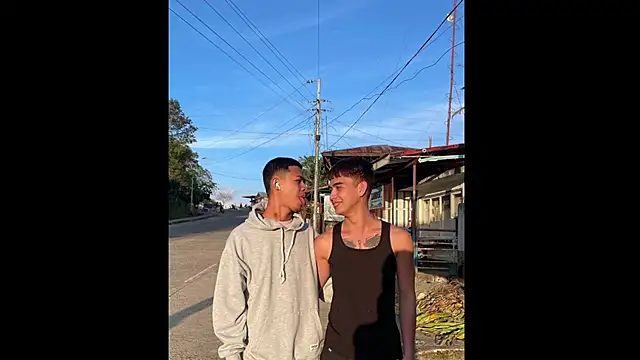 Xasianhotguy live cam