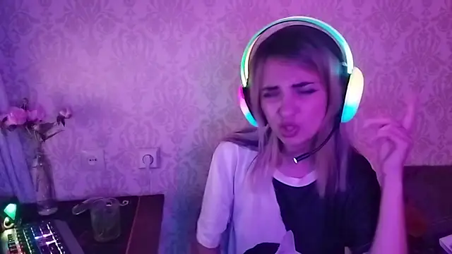 By_Mira webcam