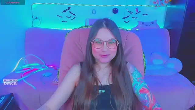 Lolisuccub live cam