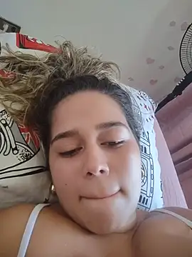 LaurenWelly_ webcam