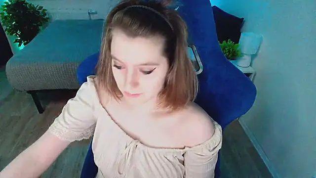 CranberryHot live sex cam