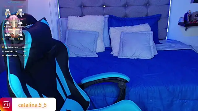 Kata_Bigboobs webcam
