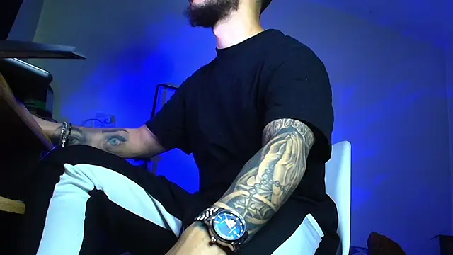 XanderCage99 webcam