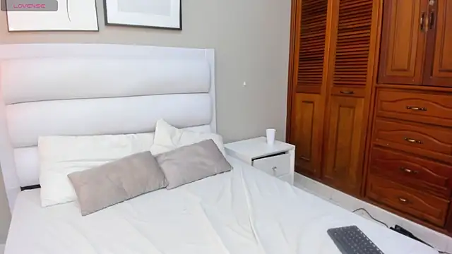 dani_rosse_ - Dani_rosse_'s free webcam - UK Sex Cams