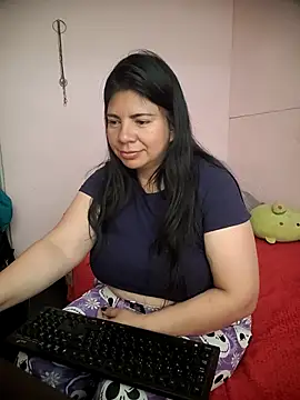 kinky_momm webcam