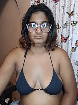 indianstrawberrylips4u webcam