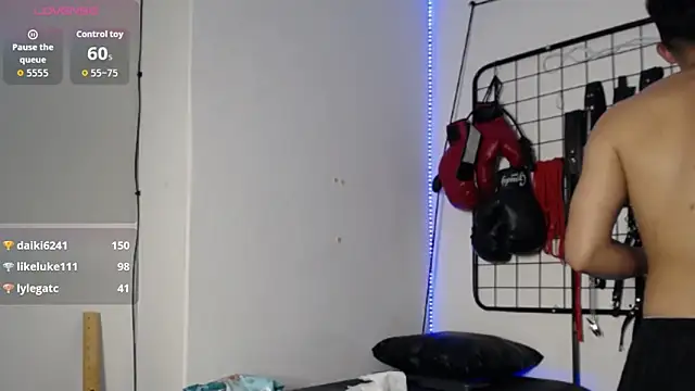 Dark_Evan_bdsm webcam