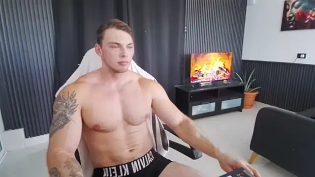 YourHotGreg webcam
