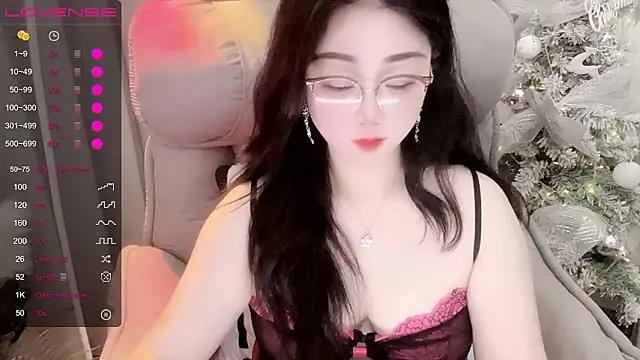 Monica-666888- webcam