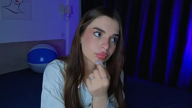 LauraHansil webcam