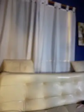 LeylaKnox webcam