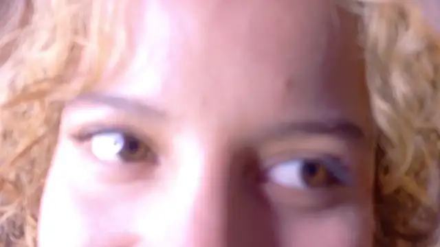 lia_valmont_01 webcam