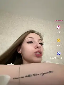 JulyOwens webcam