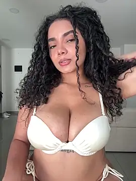 Curlyierr webcam