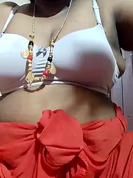 tamilkavitha123 (F milf) - Today