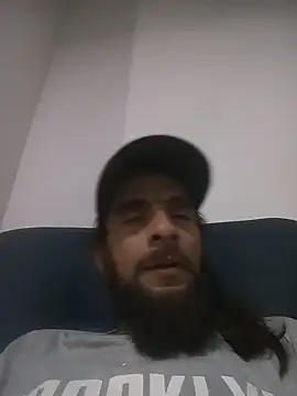 hairy_mannn webcam
