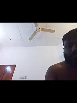nikini1621 live cam